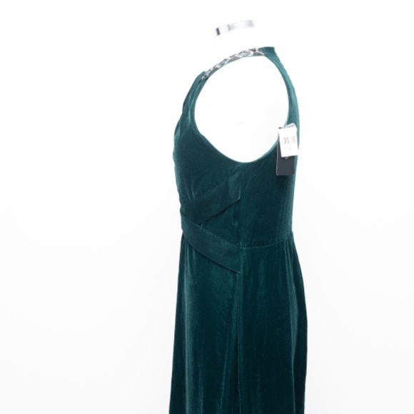 Lauren Ralph Lauren. Women's Velvet Beaded Halter Gown. - Picture 10 of 13